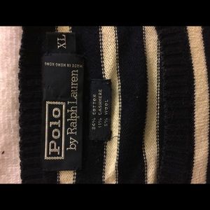 Polo sweater